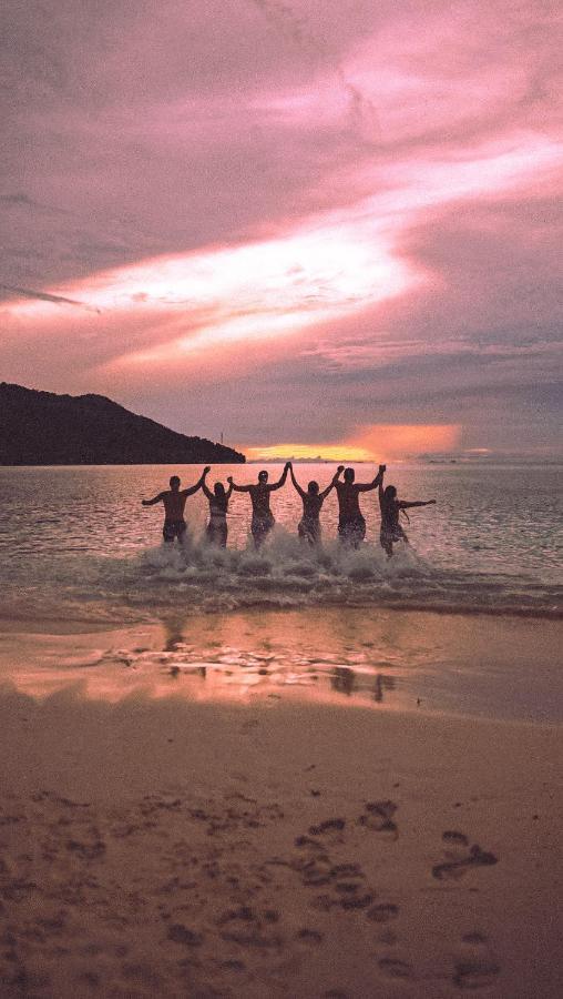 Nus Homestay Raja Ampat Kri Екстериор снимка