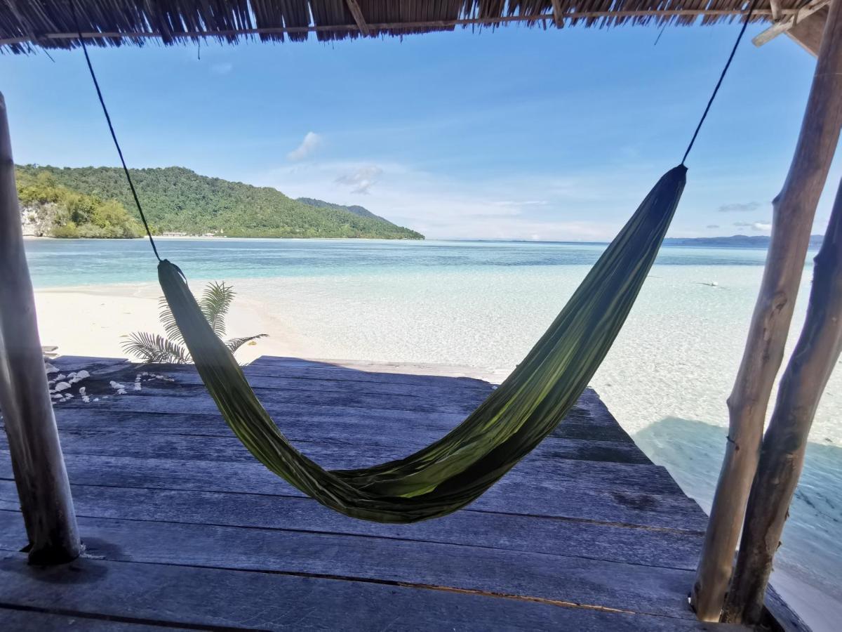 Nus Homestay Raja Ampat Kri Екстериор снимка