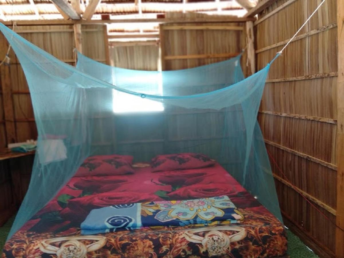 Nus Homestay Raja Ampat Kri Екстериор снимка